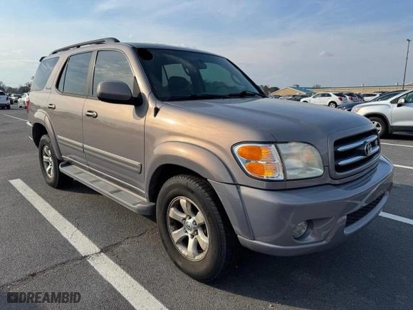 2001 Toyota Sequoia Limited with VIN 5TDBT48A81S014277, listed as a Copart auction lot 47901325 with 121,786 mi miles and Clean Title. Bid and sale history available at carsss.com. Image 1.