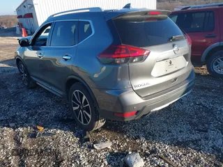 2019 Nissan Rogue SL with VIN 5N1AT2MT5KC758845, listed as a IAAI auction lot 41156455 with 95,335 mi miles and . Bid and sale history available at DreamBid. Image 3.