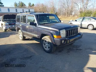 2006 Jeep Commander with VIN 1J8HG48K26C221885, listed as a IAAI auction lot 41879151 with 215,010 mi miles. Bid and sale history available at carsss.com. Image 1.