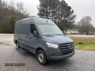 2019 Mercedes-Benz Sprinter Cargo with VIN WD4PF0CD7KP043925, listed as a Copart auction lot 54732745 with 75,694 mi miles and Clean Title. Bid and sale history available at carsss.com. Image 1.