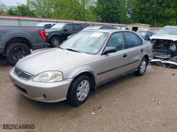2000 Honda Civic DX with VIN 1HGEJ6620YL001675, listed as a IAAI auction lot 39908648 with 223,579 mi miles. Bid and sale history available at carsss.com. Image 2.