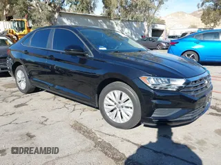 2020 Volkswagen Jetta S с VIN 3VWCB7BUXLM046580, выставлен на аукционе IAAI как лот 41109757 с пробегом 29 748 миль миль и . История ставок и продаж доступна на DreamBid. Изображение 1.