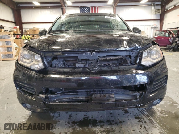 2011 Volkswagen Touareg Exec with VIN WVGFK9BP8BD003948, listed as a Copart auction lot 48285065 with 152,497 mi miles and Salvage Title. Bid and sale history available at DreamBid. Image 5.