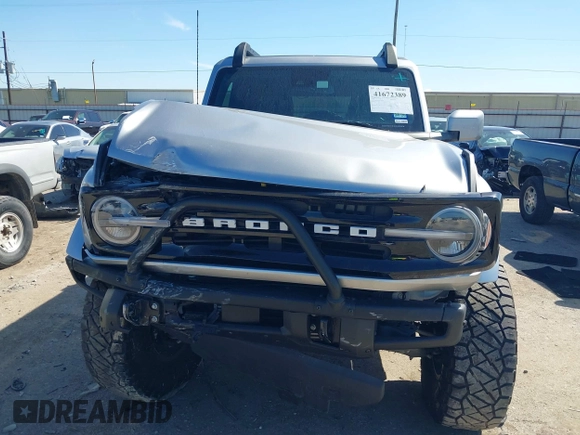 2024 Ford Bronco Outer Banks with VIN 1FMEE8BP9RLA09450, listed as a IAAI auction lot 41672389 with 11,454 mi miles. Bid and sale history available at carsss.com. Image 12.