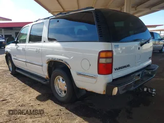 2001 GMC Yukon XL SLE with VIN 3GKFK16T21G277066, listed as a IAAI auction lot 41599965 with 241,070 mi miles. Bid and sale history available at carsss.com. Image 3.