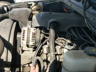 2002 Chevrolet Silverado 1500 LS с VIN 1GCEK19T02Z132757, выставлен на аукционе IAAI как лот 43357972 с пробегом 222 033 миль миль и . История ставок и продаж доступна на DreamBid. Изображение 13.