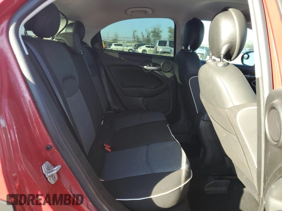 2018 FIAT 500X Pop with VIN ZFBCFXAB4JP710924, listed as a Copart auction lot 86012114 with 75,937 mi miles and Salvage title. Bid and sale history available at DreamBid. Image 11.