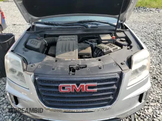 2017 GMC Terrain SLE z VIN 2GKALNEK3H6204575, wystawiony jako Copart lot #58817035 z przebiegiem 81 110 mil mil oraz Czysty tytuł • Clean title. Historia ofert i sprzedaży dostępna na DreamBid. Obrazek 12.