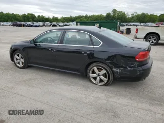 2013 Volkswagen Passat SE z VIN 1VWBH7A34DC028906, wystawiony jako Copart lot #58210265 z przebiegiem 294 953 mil mil oraz Szkoda całkowita • Salvage title. Historia ofert i sprzedaży dostępna na DreamBid. Obrazek 2.
