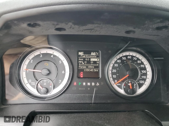 2020 Ram 1500 SLT z VIN 1C6RR7TT7LS101788, wystawiony jako Copart lot #51810895 z przebiegiem 109 046 mil mil oraz Szkoda całkowita • Salvage title. Historia ofert i sprzedaży dostępna na DreamBid. Obrazek 9.