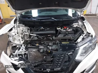 2018 Nissan Rogue SV z VIN 5N1AT2MV5JC840994, wystawiony jako IAAI lot #42145045 z przebiegiem 75 238 mil mil oraz . Historia ofert i sprzedaży dostępna na DreamBid. Obrazek 10.