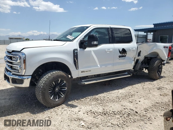 2024 Ford F-350 XL z VIN 1FT8W3BT8REF59919, wystawiony jako Copart lot #56713355 z przebiegiem 69 826 mil mil oraz Szkoda całkowita • Salvage title. Historia ofert i sprzedaży dostępna na DreamBid. Obrazek 1.