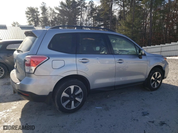 2018 Subaru Forester Premium with VIN JF2SJAGC5JH483131, listed as a Copart auction lot 88981395 with 58,350 mi miles and Salvage Title. Bid and sale history available at carsss.com. Image 3.