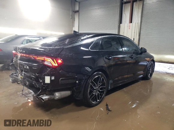 2022 Kia K5 GT with VIN 5XXG44J86NG153745, listed as a Copart auction lot 47541255 with 88,799 mi miles and Salvage Title. Bid and sale history available at carsss.com. Image 3.