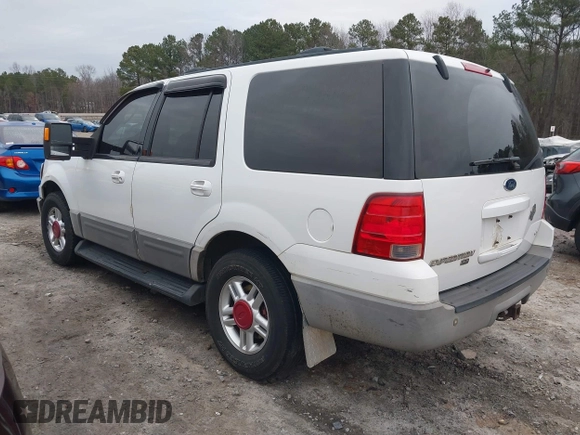 2003 Ford Expedition Special Service with VIN 1FMFU16L63LA30060, listed as a IAAI auction lot 41619687 with 178,703 mi miles. Bid and sale history available at carsss.com. Image 3.