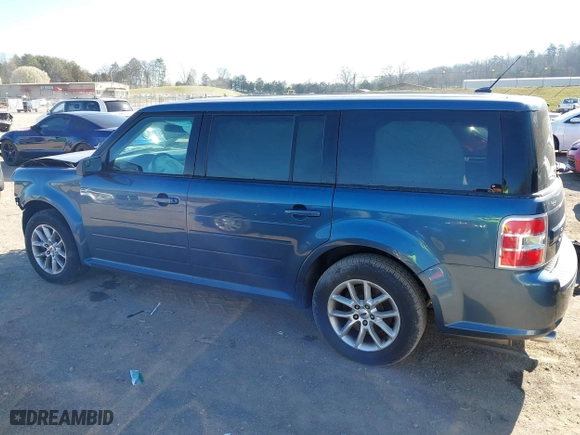 2019 Ford Flex SE with VIN 2FMGK5B8XKBA16986, listed as a IAAI auction lot 41784518 with 39,976 mi miles. Bid and sale history available at carsss.com. Image 14.