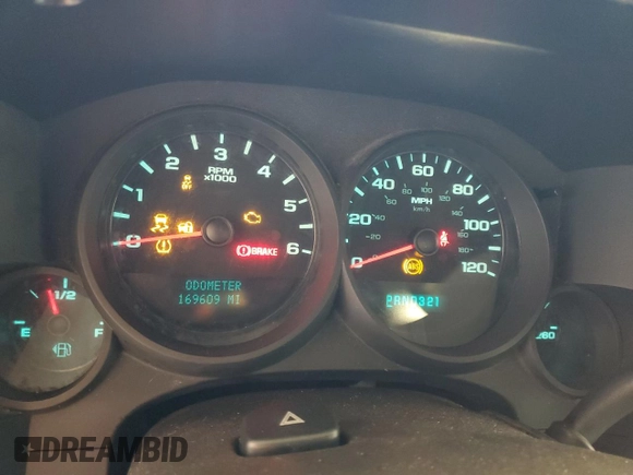 2013 Chevrolet Silverado 1500 Work Truck with VIN 1GCNCPEX9DZ185565, listed as a Copart auction lot 75845484 with 169,609 mi miles and Clean Title. Bid and sale history available at DreamBid. Image 9.