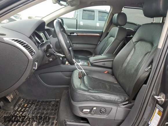 2015 Audi Q7 S line Prestige with VIN WA1DGAFE8FD013354, listed as a Copart auction lot 59822655 with 110,464 mi miles and Salvage title. Bid and sale history available at DreamBid. Image 7.