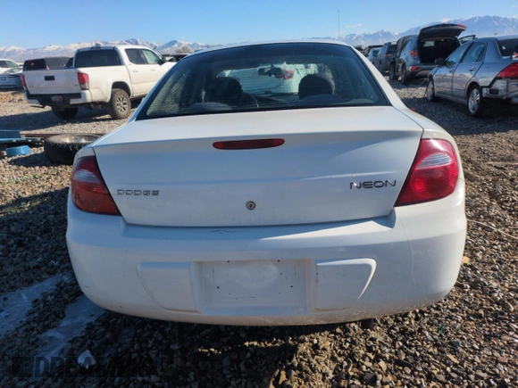 2004 Dodge Neon SE z VIN 1B3ES26C34D507083, wystawiony jako Copart lot #42004445 z przebiegiem 114 819 mil mil oraz Szkoda całkowita • Salvage title. Historia ofert i sprzedaży dostępna na DreamBid. Obrazek 6.