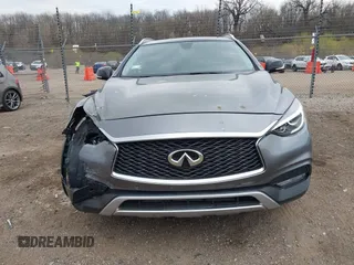 2017 Infiniti QX30 Premium z VIN SJKCH5CR2HA022260, wystawiony jako IAAI lot #42067553 z przebiegiem 85 301 mil mil oraz . Historia ofert i sprzedaży dostępna na DreamBid. Obrazek 12.
