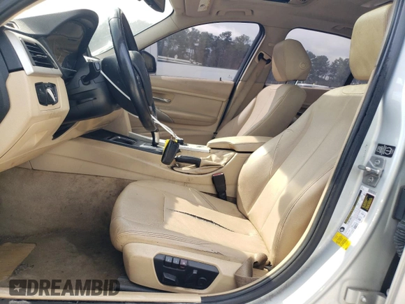 2014 BMW 3 Series 320i with VIN WBA3B1C57EK134727, listed as a Copart auction lot 47895175 with 214,394 mi miles and Clean Title. Bid and sale history available at carsss.com. Image 7.