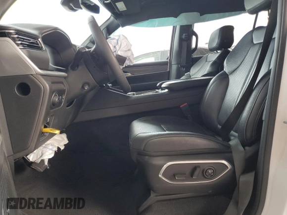 2023 Jeep Wagoneer Series II with VIN 1C4SJSBPXPS529935, listed as a Copart auction lot 42969005 with 34,453 mi miles and Clean title. Bid and sale history available at DreamBid. Image 7.