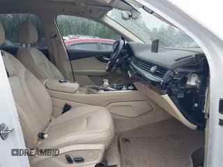 2017 Audi Q7 Premium Plus with VIN WA1LAAF79HD015549, listed as a IAAI auction lot 42537231 with 131,060 mi miles and . Bid and sale history available at DreamBid. Image 5.