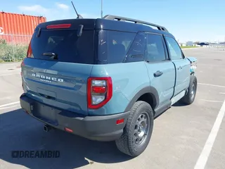 2021 Ford Bronco Sport Badlands z VIN 3FMCR9D95MRA07401, wystawiony jako IAAI lot #42159894 z przebiegiem 63 171 mil mil oraz . Historia ofert i sprzedaży dostępna na DreamBid. Obrazek 4.