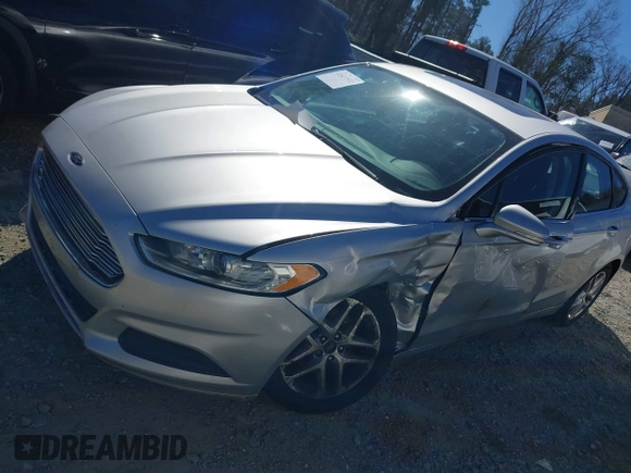 2013 Ford Fusion SE with VIN 3FA6P0H77DR149198, listed as a IAAI auction lot 41827532 with 182,504 mi miles. Bid and sale history available at carsss.com. Image 14.