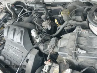 2001 Ford Escape XLT с VIN 1FMYU03181KA16847, выставлен на аукционе IAAI как лот 42818657 с пробегом 227 801 миль миль и . История ставок и продаж доступна на DreamBid. Изображение 12.