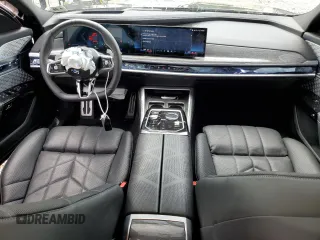 2024 BMW 7 Series 760i xDrive with VIN WBA33EJ05RCS20369, listed as a Copart auction lot 58822485 with 14,554 mi miles and Salvage title. Bid and sale history available at DreamBid. Image 8.