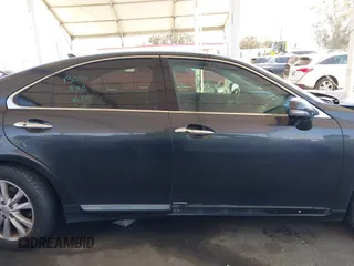 2011 Lexus ES 330 with VIN JTHBK1EG9B2459550, listed as a IAAI auction lot 42244227 with 151,120 mi miles and . Bid and sale history available at DreamBid. Image 14.