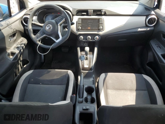 2021 Nissan Versa SV z VIN 3N1CN8EV2ML892619, wystawiony jako Copart lot #53611595 z przebiegiem 80 361 mil mil oraz Szkoda całkowita • Salvage title. Historia ofert i sprzedaży dostępna na DreamBid. Obrazek 8.
