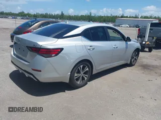 2021 Nissan Sentra SV with VIN 3N1AB8CV9MY261758, listed as a IAAI auction lot 39798014 with 43,035 mi miles and . Bid and sale history available at DreamBid. Image 4.