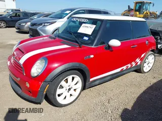 2005 MINI Hardtop S with VIN WMWRE33415TD92159, listed as a IAAI auction lot 42006711 with 110,935 mi miles and . Bid and sale history available at DreamBid. Image 2.
