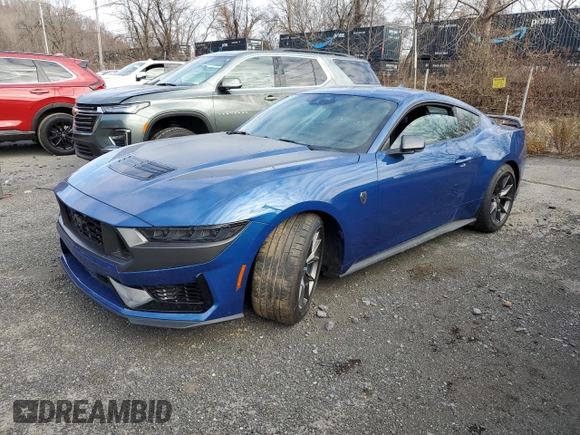 2024 Ford Mustang Dark Horse with VIN 1FA6P8R02R5502375, listed as a Copart auction lot 82881654 with 0 mi miles and Salvage Title. Bid and sale history available at carsss.com. Image 1.