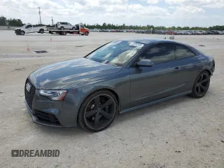 2015 Audi RS 5 z VIN WUAC6AFR9FA900294, wystawiony jako Copart lot #47674394 z przebiegiem 89 264 mil mil oraz . Historia ofert i sprzedaży dostępna na DreamBid. Obrazek 1.