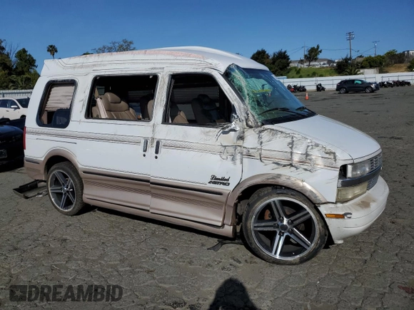 2000 Chevrolet Astro Cargo YF7 z VIN 1GBDM19W1YB211571, wystawiony jako Copart lot #52156885 z przebiegiem 211 508 mil mil oraz Nie do naprawy • Non repairable. Historia ofert i sprzedaży dostępna na DreamBid. Obrazek 4.