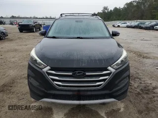2017 Hyundai Tucson Sport z VIN KM8J33A23HU373501, wystawiony jako Copart lot #86020534 z przebiegiem Nie podano mil oraz Szkody całkowita. Historia ofert i sprzedaży dostępna na DreamBid. Obrazek 5.