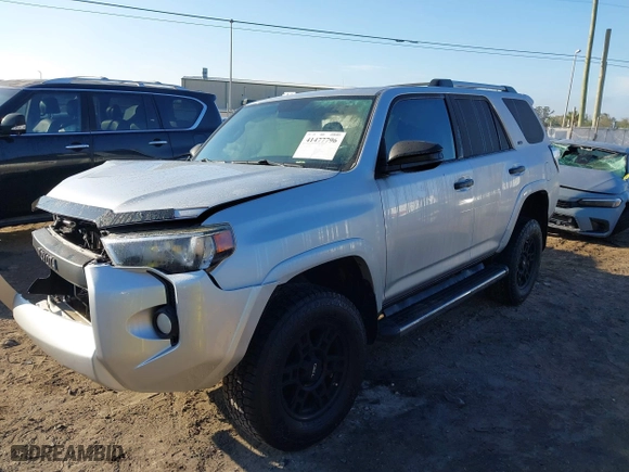 2019 Toyota 4Runner SR5 with VIN JTEZU5JR6K5197375, listed as a IAAI auction lot 41477796 with 66,526 mi miles. Bid and sale history available at carsss.com. Image 18.