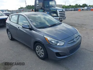 2016 Hyundai Accent SE z VIN KMHCT5AE5GU281089, wystawiony jako IAAI lot #42454360 z przebiegiem 180 663 mil mil oraz . Historia ofert i sprzedaży dostępna na DreamBid. Obrazek 1.