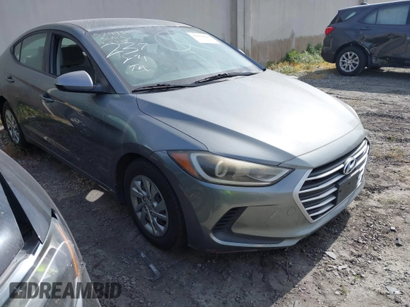 2018 Hyundai Elantra SE z VIN KMHD74LF9JU611364, wystawiony jako IAAI lot #42034415 z przebiegiem 81 450 mil mil oraz . Historia ofert i sprzedaży dostępna na DreamBid. Obrazek 1.