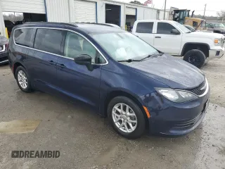 2020 Chrysler Voyager LXi z VIN 2C4RC1DG7LR187257, wystawiony jako Copart lot #48172035 z przebiegiem 91 459 mil mil oraz Szkoda całkowita • Salvage title. Historia ofert i sprzedaży dostępna na DreamBid. Obrazek 4.