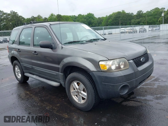2006 Ford Escape XLS with VIN 1FMYU02Z46KA52355, listed as a IAAI auction lot 42376670 with Not provided miles and . Bid and sale history available at DreamBid. Image 1.