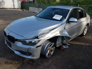 2014 BMW 3 Series 328d z VIN WBA3D3C58EK157097, wystawiony jako IAAI lot #42081036 z przebiegiem 117 898 mil mil oraz . Historia ofert i sprzedaży dostępna na DreamBid. Obrazek 6.