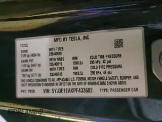 2023 Tesla Model 3 z VIN 5YJ3E1EAXPF433682, wystawiony jako Copart lot #59864445 z przebiegiem 85 738 mil mil oraz Czysty tytuł • Clean title. Historia ofert i sprzedaży dostępna na DreamBid. Obrazek 12.