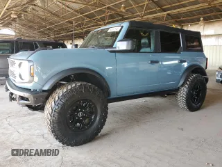 2023 Ford Bronco with VIN 1FMEE5DP3PLA85674, listed as a Copart auction lot 54697645 with 16,548 mi miles and Salvage Title. Bid and sale history available at carsss.com. Image 1.
