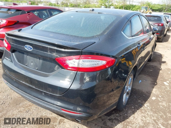 2013 Ford Fusion SE with VIN 3FA6P0HR5DR340247, listed as a IAAI auction lot 42105975 with 166,282 mi miles. Bid and sale history available at carsss.com. Image 4.