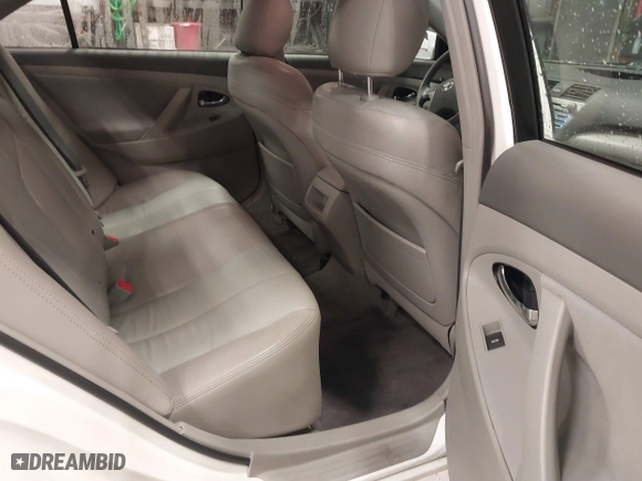 2011 Toyota Camry LE with VIN 4T4BF3EK5BR106945, listed as a IAAI auction lot 41558683 with 118,359 mi miles. Bid and sale history available at carsss.com. Image 8.