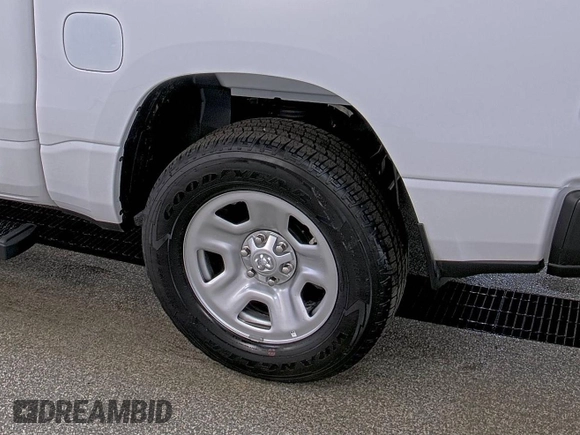 2024 Ram 1500 Tradesman с VIN 1C6RRFGG9RN221915, выставлен на аукционе IAAI как лот 42849293 с пробегом 59 миль миль и . История ставок и продаж доступна на DreamBid. Изображение 12.